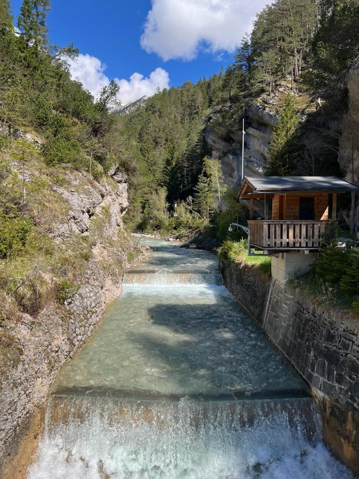 Alpenlandhaus Menardi Seefeld in Tirol Kamer foto
